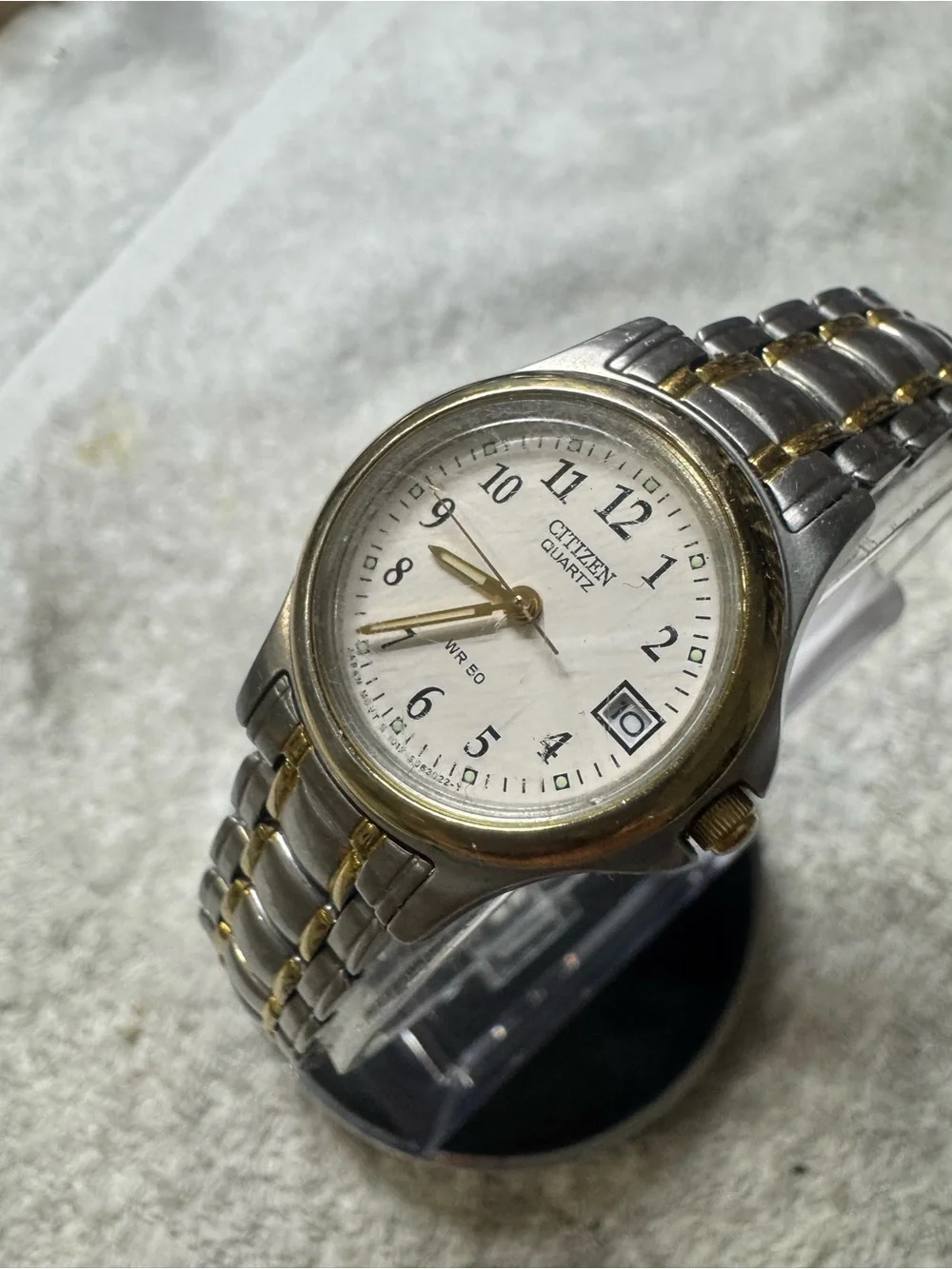 Citizen elegant two